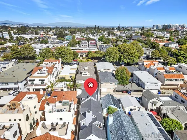 943 F Avenue, Coronado, California 92118