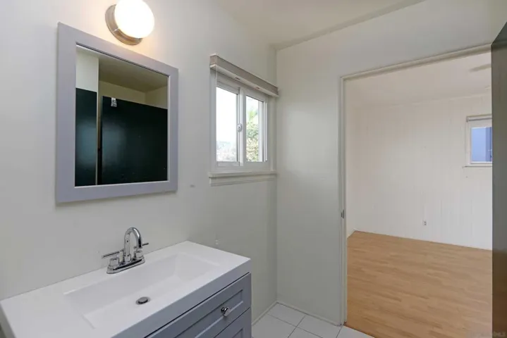 8405 Paseo Del Ocaso, La Jolla, California 92037