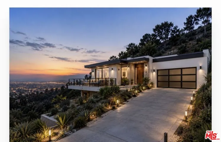 1 Grande Vista Dr, Whittier, California 90601