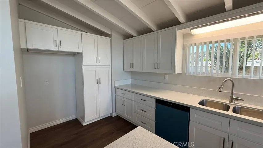 1002 E Walnut, Glendora, California 91741