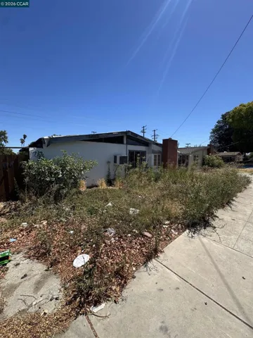 717 Carpino Ave, Pittsburg, California 94565