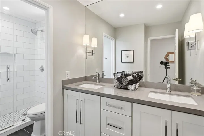 28731 Appletree, Mission Viejo, California 92692