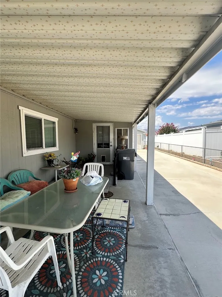 25350 W Posey, Hemet, California 92544 — photo 5
