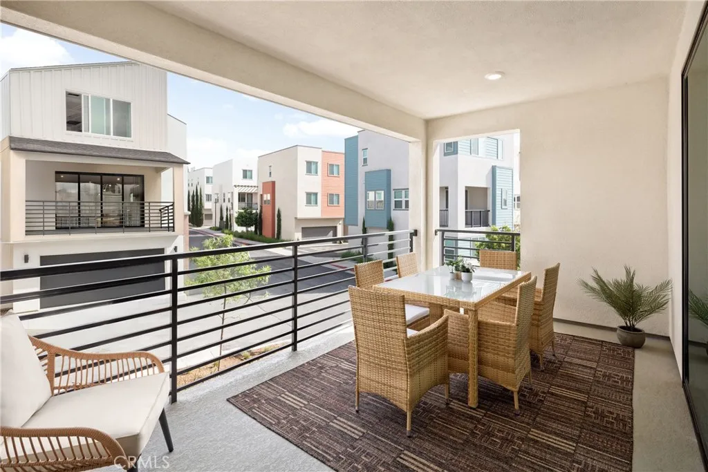 1691 Constellation Drive, San Pedro, California 90731 — photo 5