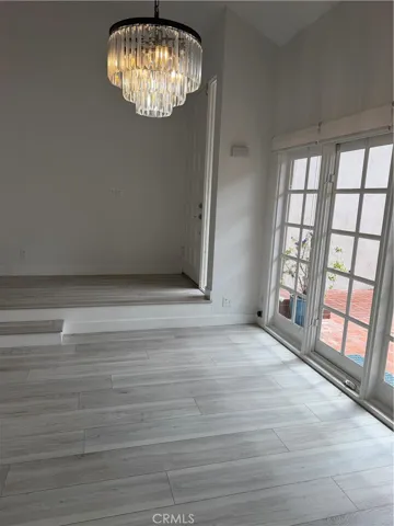 446 Vista Roma, Newport Beach, California 92660