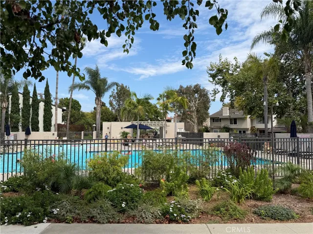 446 Vista Roma, Newport Beach, California 92660