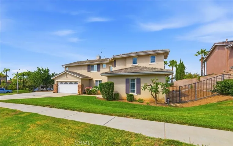 1615 Via Modena Way, Corona, California 92881
