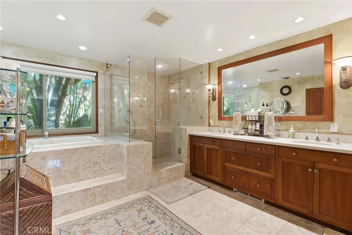 4956 Hood Drive, Woodland Hills, California 91364