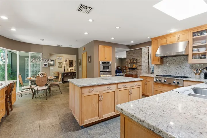 4956 Hood Drive, Woodland Hills, California 91364