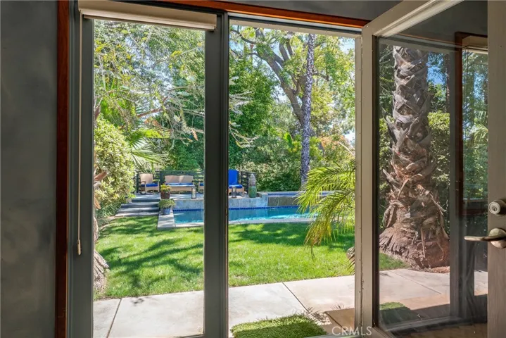 4956 Hood Drive, Woodland Hills, California 91364