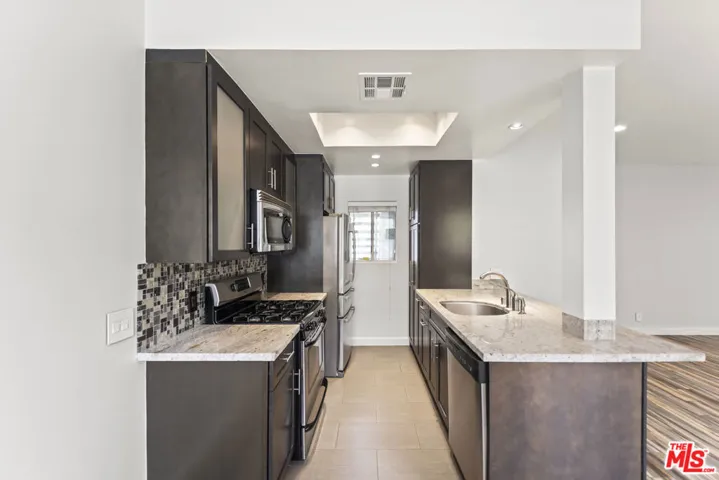 8500 Falmouth Avenue Unit 2104, Los Angeles, California 90293
