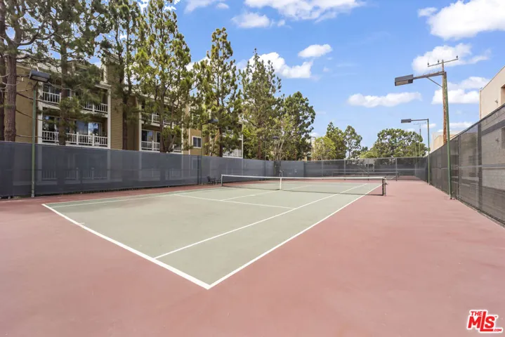 8500 Falmouth Avenue Unit 2104, Los Angeles, California 90293