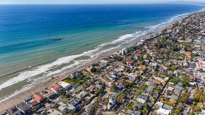 438 La Mesa Ave, Encinitas, California 92024