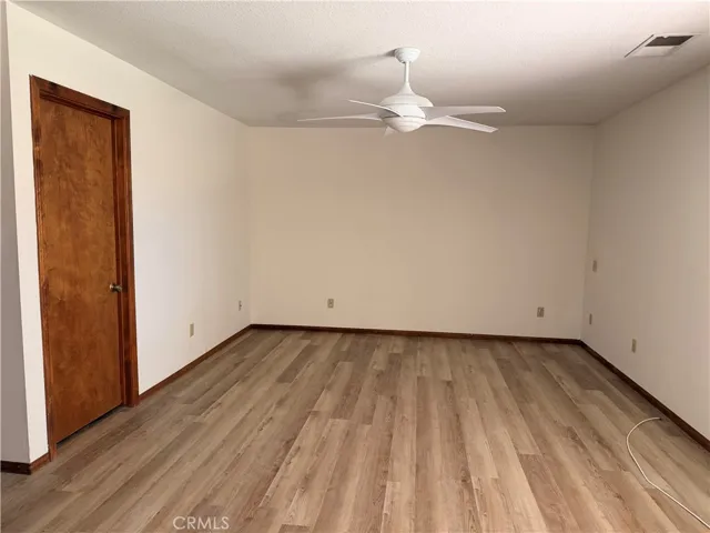12901 Briarcliff, Victorville, California 92395