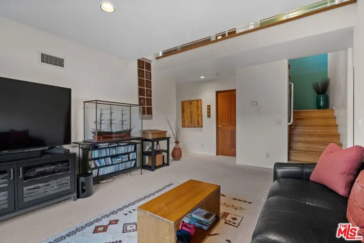 26207 Ingleside Way, Malibu, California 90265