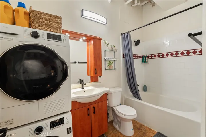 312 W 5th, Los Angeles, California 90013