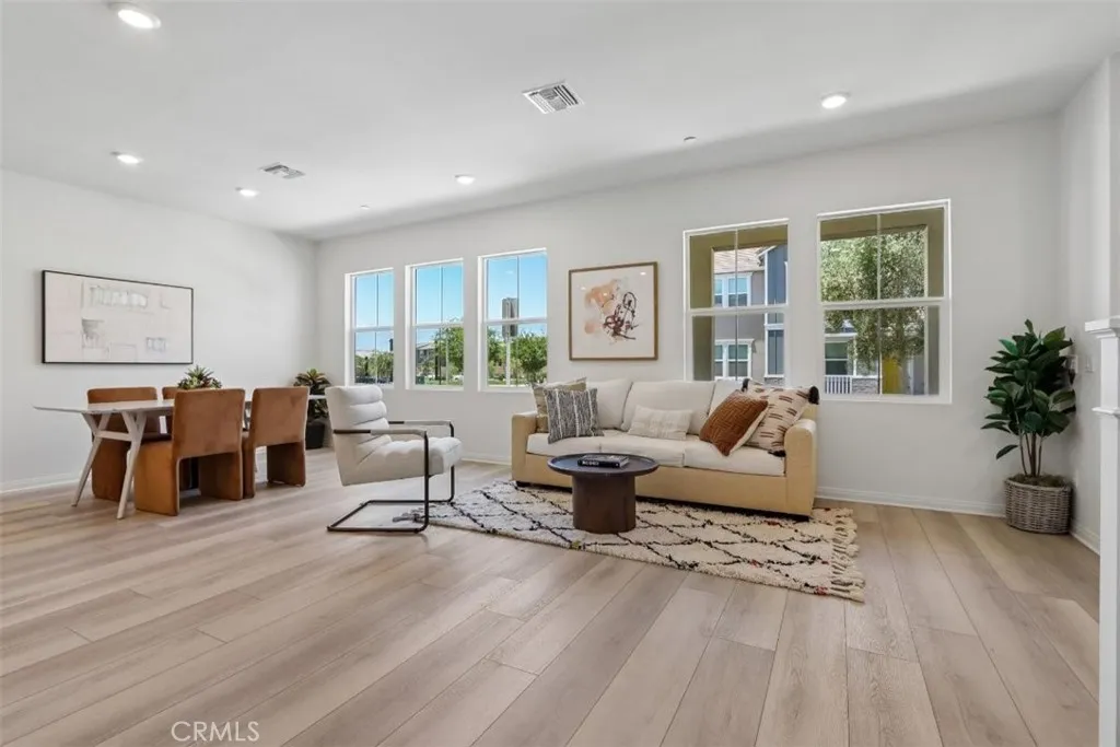4295 S Hermosa Paseo, Ontario, California 91761 — photo 4