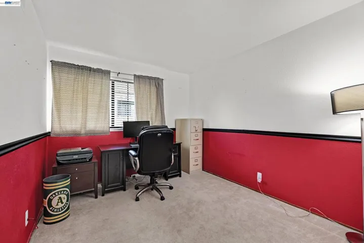 13725 Seagate Dr, San Leandro, California 94577-6429