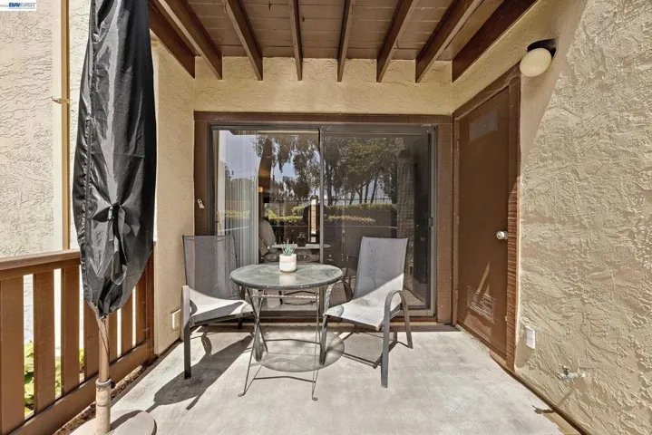 13725 Seagate Dr, San Leandro, California 94577-6429