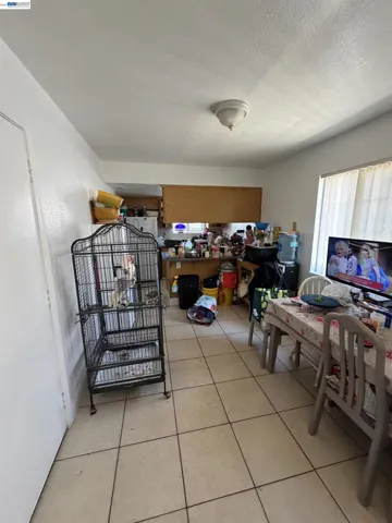 5917 Clover Manor Way, Sacramento, California 95824
