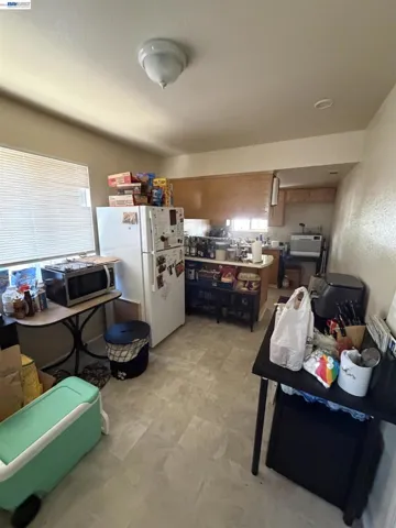 5917 Clover Manor Way, Sacramento, California 95824