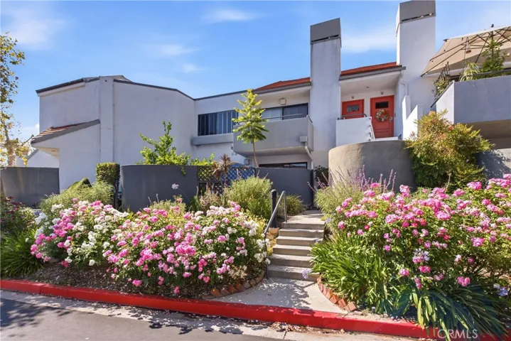 1175 Tivoli 73, Simi Valley, California 93065