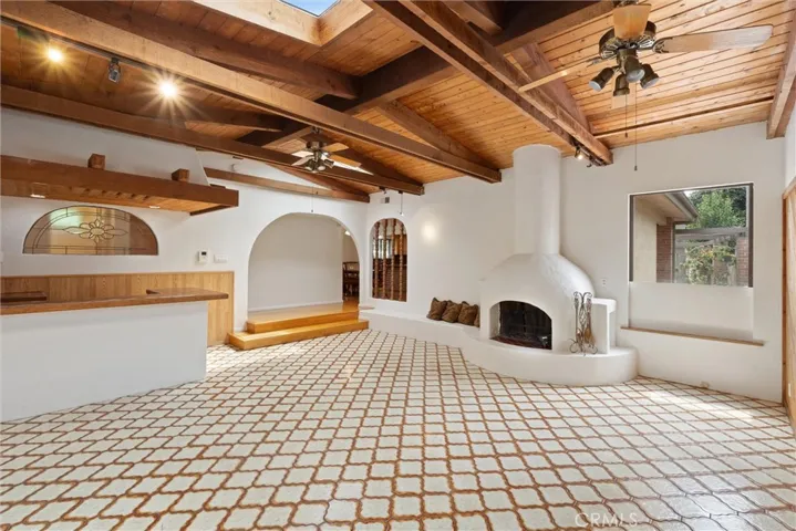 2456 Granville Avenue, Los Angeles, California 90064