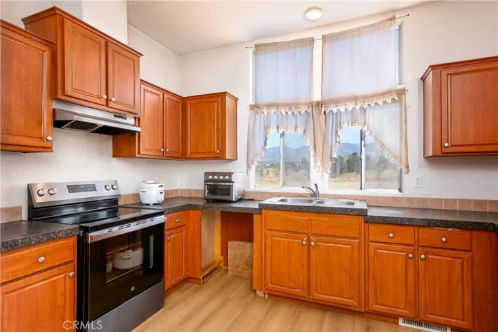 35950 116th E, Littlerock, California 93543