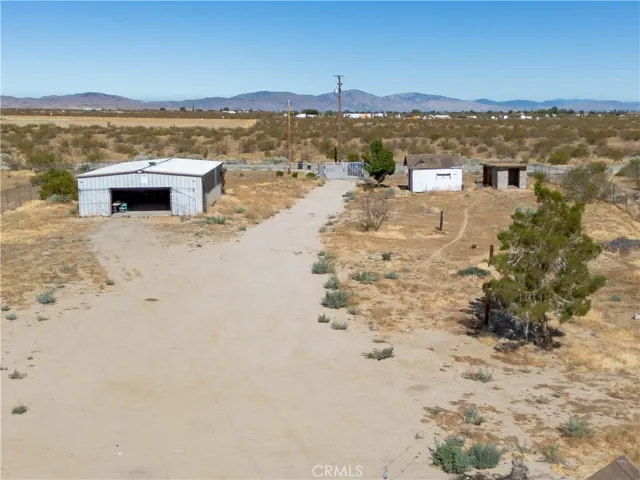 35950 116th E, Littlerock, California 93543