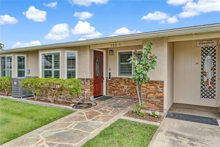 13199 El Dorado Drive 208i, Seal Beach, California 90740