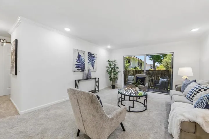 1720 Halford Avenue 226, Santa Clara, California 95051
