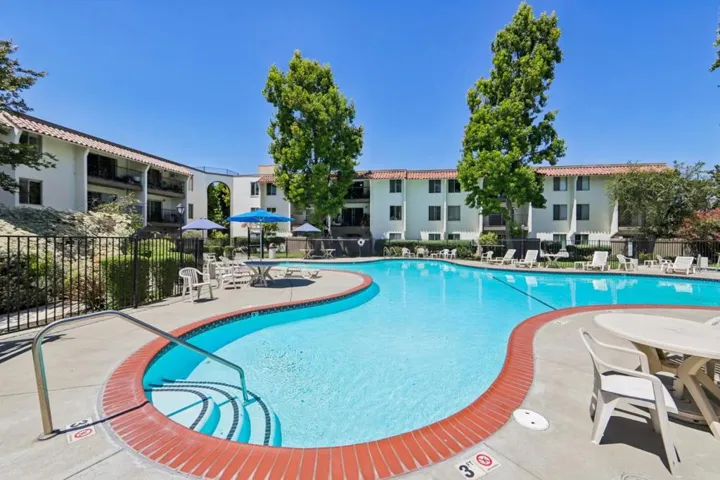 1720 Halford Avenue 226, Santa Clara, California 95051