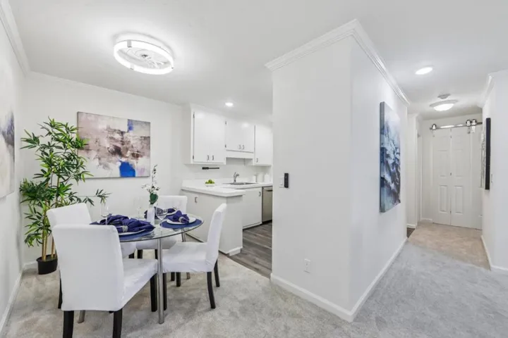 1720 Halford Avenue 226, Santa Clara, California 95051