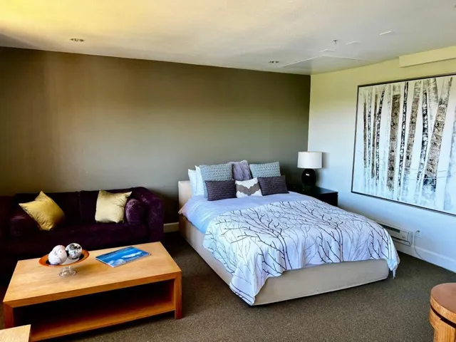 1700 De Anza Boulevard 109c, San Mateo, California 94403