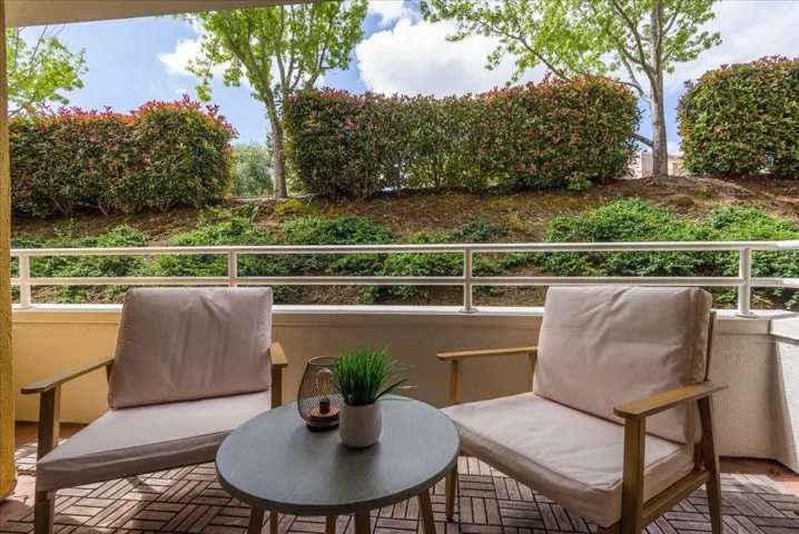 1700 De Anza Boulevard 109c, San Mateo, California 94403