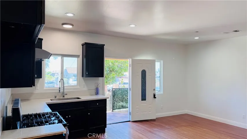 15049 La Mesa, Los Angeles, California 91342