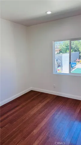 15049 La Mesa, Los Angeles, California 91342
