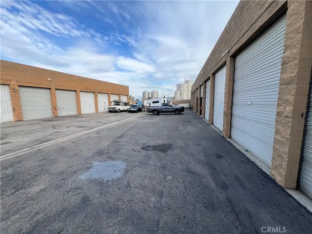 5864 Jasmine Street, Riverside, California 92504