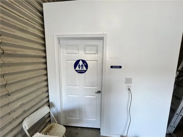 5864 Jasmine Street, Riverside, California 92504