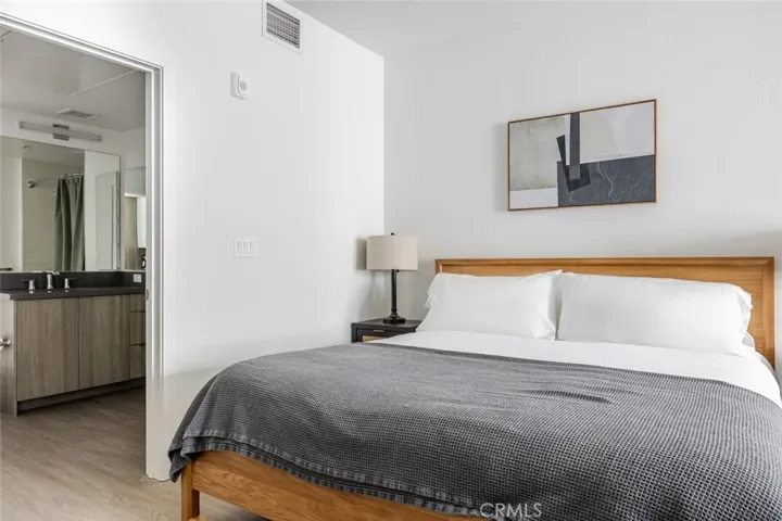 511 S Harbor 714, San Pedro, California 90731