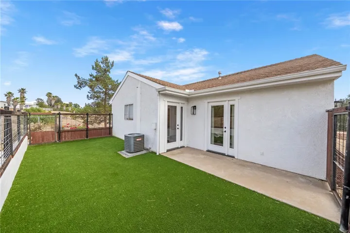 40752 Los Amantes Road, Temecula, California 92592