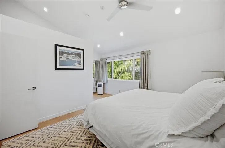 1915 Rockefeller Lane E, Redondo Beach, California 90278