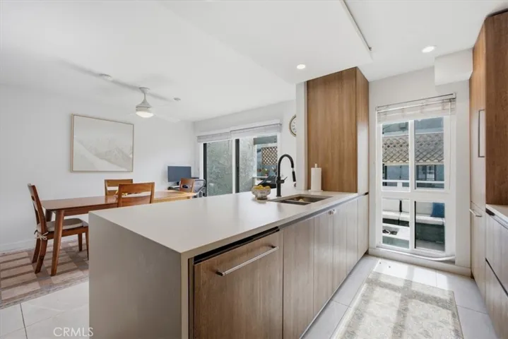 1915 Rockefeller Lane E, Redondo Beach, California 90278