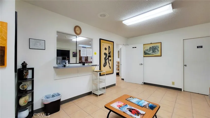 18145 Us Highway 18 G, Apple Valley, California 92307