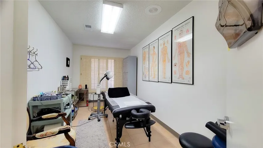 18145 Us Highway 18 G, Apple Valley, California 92307