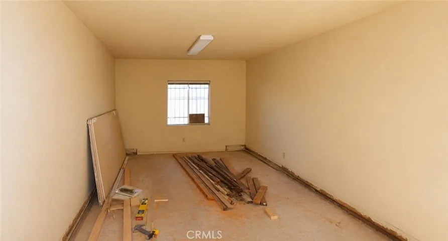 35633 Hwy 66, Daggett, California 92327