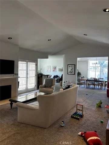 Living Room/ Dinning Room