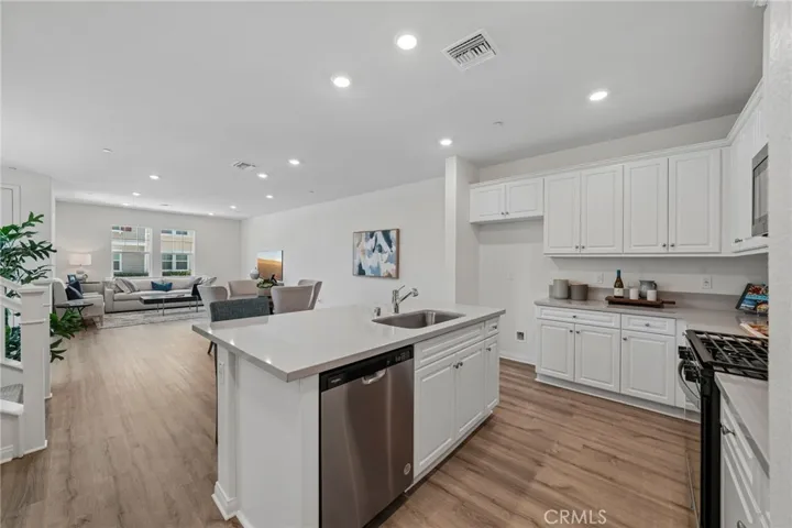 4273 S Hermosa Paseo, Ontario, California 91761