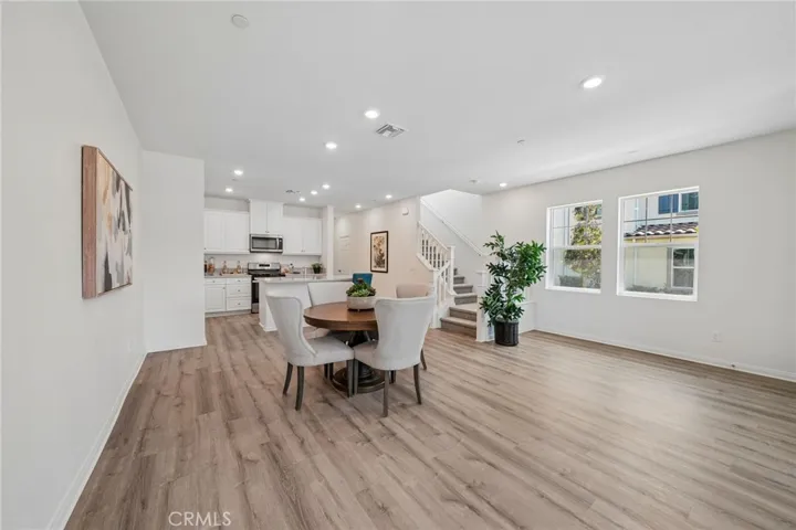 4273 S Hermosa Paseo, Ontario, California 91761