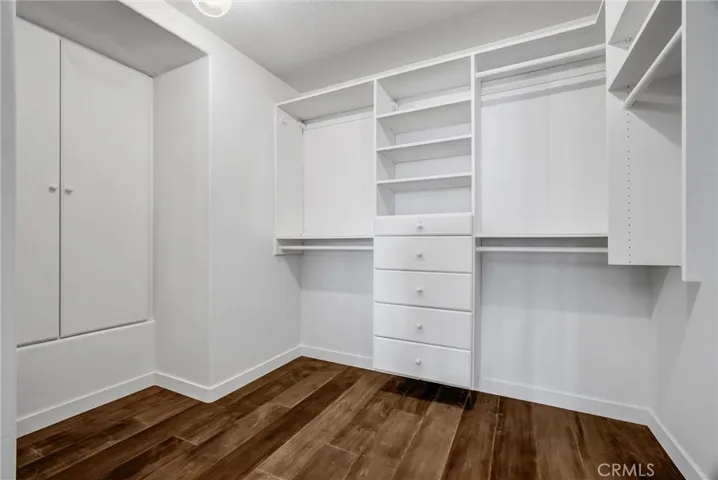 Large Walk in Closet